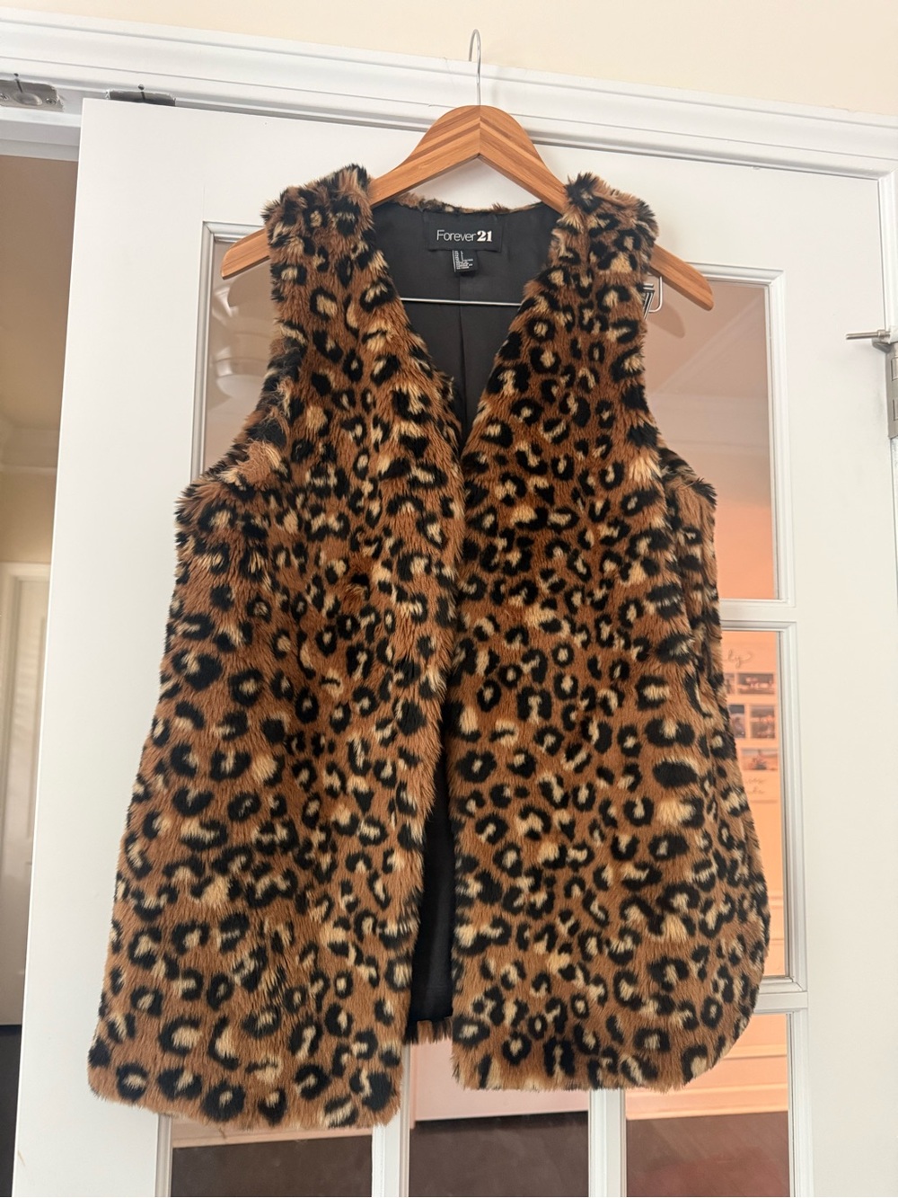 Forever 21 Leopard Print Faux Fur Vest - Brown & Black